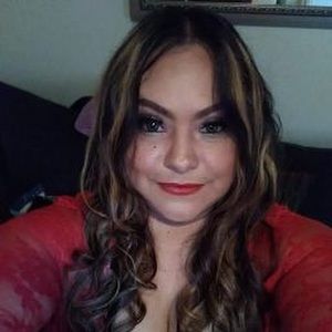 Meet your Posher, Esmeralda